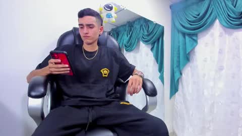 Ethan online show from February 14, 1:23 am