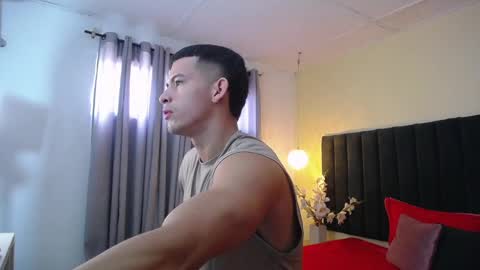 Snapshot of ethan_rodgers chatting on September 23, 8:15 pm ETHAN RODGERS online show from September 23, 8:15 pm