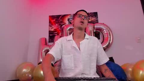 ETHAN SAI online show from September 29, 6:40 pm