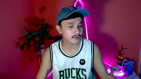 Snapshot of ethan_uwuxx chatting on October 14, 4:48 am DAVE online show from October 14, 4:48 am