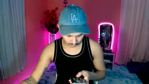 Snapshot of ethan_uwuxx chatting on October 1, 10:52 pm DAVE online show from October 1, 10:52 pm
