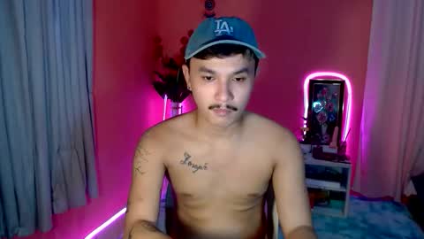 Snapshot of ethan_uwuxx chatting on September 27, 10:51 pm DAVE online show from September 27, 10:51 pm