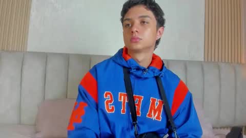 ethanlowell online show from February 1, 3:47 am