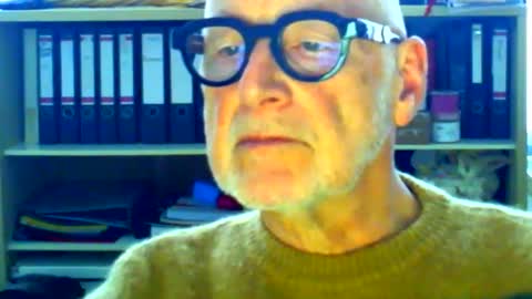 etonne online show from December 4, 11:43 am