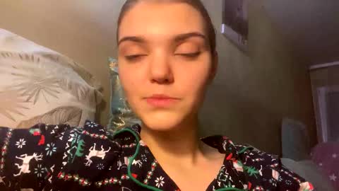 Viola online show from January 14, 8:06 pm