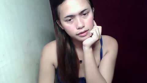 YELLA online show from December 1, 7:45 pm