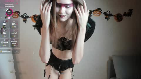 Molly online show from November 1, 10:31 pm