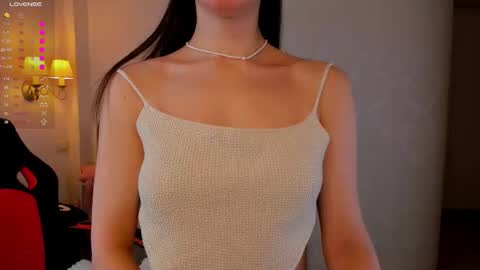 Im Eva online show from February 25, 5:00 am