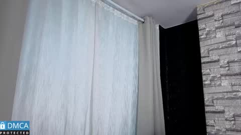 eva delight online show from March 17, 11:15 am