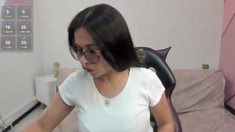 Eva  online show from January 16, 3:21 pm