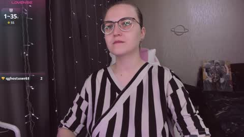 Eva online show from December 4, 11:32 am