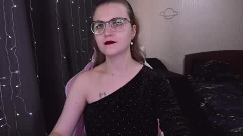 Snapshot of eva_orchid chatting on February 26, 1:11 pm Eva online show from February 26, 1:11 pm