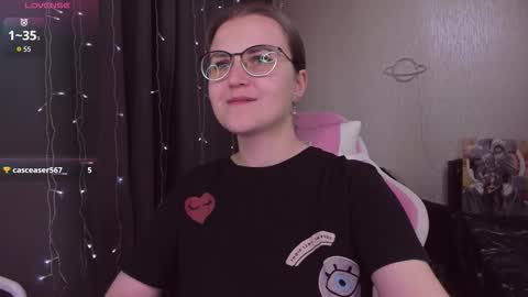Snapshot of eva_orchid chatting on October 11, 12:54 pm Eva online show from October 11, 12:54 pm