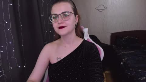 Snapshot of eva_orchid chatting on February 26, 4:16 pm Eva online show from February 26, 4:16 pm