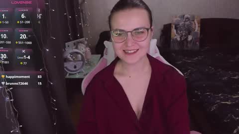 Snapshot of eva_orchid chatting on October 18, 10:52 am Eva online show from October 18, 10:52 am