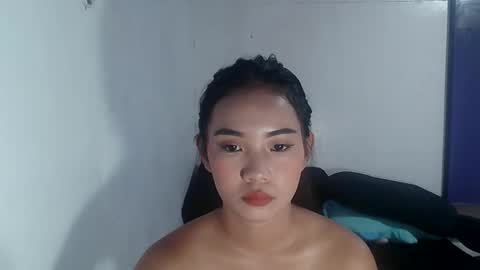 eva_pinay19 online show from October 22, 11:28 pm