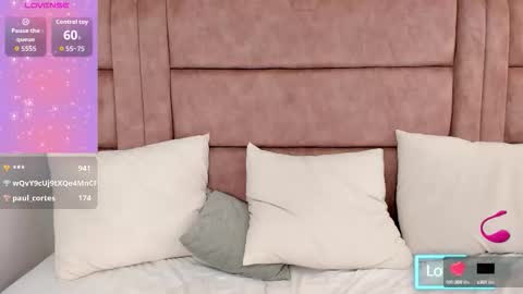 eva_saintt online show from September 15, 6:04 am