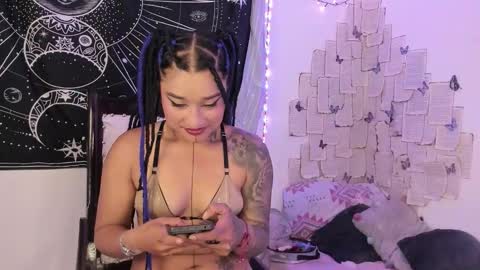 Snapshot of eva_sanderslee chatting on September 10, 6:36 am Eva online show from September 10, 6:36 am