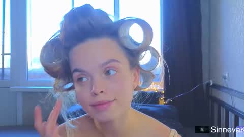Snapshot of eva_sinn chatting on September 29, 1:10 pm Hi there i am Eva and i wish create a nice community with you so join my Ticket Show for more pleasure online show from September 29, 1:10 pm