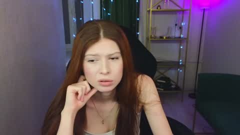 Snapshot of eva_willise chatting on January 15, 3:50 pm Hi Im Eva new here online show from January 15, 3:50 pm