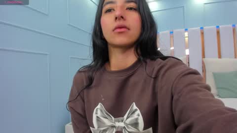 Snapshot of evaa_rose_ chatting on February 22, 11:46 am Eva online show from February 22, 11:46 am
