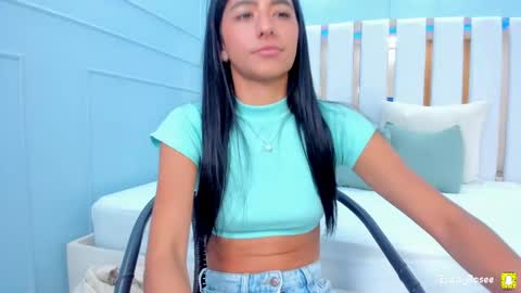 Snapshot of evaa_rose_ chatting on October 8, 9:54 pm Eva online show from October 8, 9:54 pm