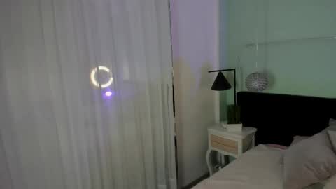 julieth online show from September 18, 1:26 pm