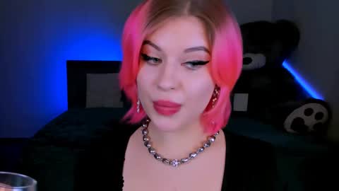 Eva online show from February 22, 8:07 am