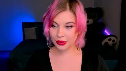 Eva online show from January 9, 11:13 pm