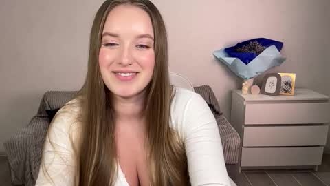 Eva online show from October 8, 8:15 pm