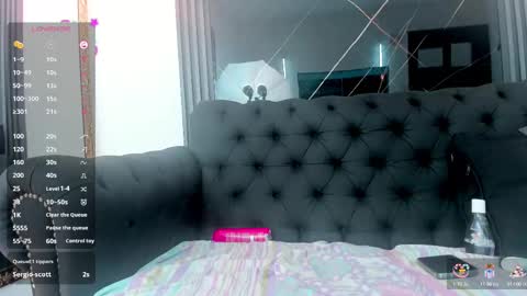 Snapshot of evaloviaa_ chatting on September 9, 1:55 pm Eva online show from September 9, 1:55 pm