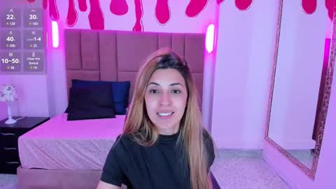 Snapshot of evaloviaa_ chatting on February 13, 1:26 pm Eva online show from February 13, 1:26 pm