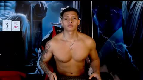 EVAN GREY online show from December 9, 6:23 am