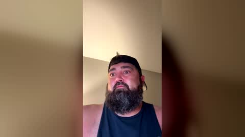 evanh1141 online show from March 31, 9:10 am