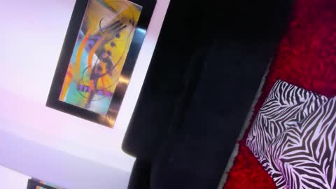 Snapshot of evanllelyne chatting on October 2, 3:44 pm evanllelyne online show from October 2, 3:44 pm