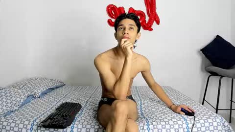 Evans collins24 online show from October 10, 4:51 am