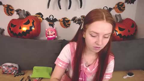 Adelina online show from October 25, 5:51 am