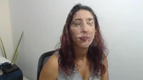 evarodriguez_ online show from September 16, 3:26 pm