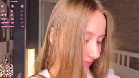 Eva online show from October 19, 7:40 pm