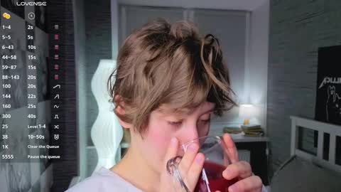 Eva online show from February 22, 7:27 pm