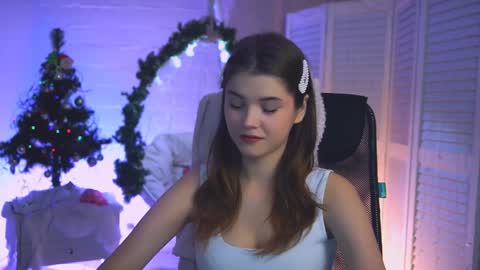 Eva  next stream -  - 1600 UTC2000  online show from December 25, 8:18 am