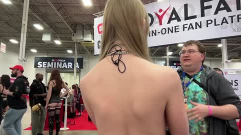 Goddess Eve online show from December 5, 10:40 pm