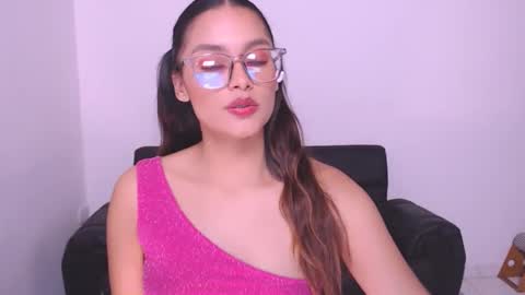 Snapshot of eve_rox18 chatting on December 6, 2:29 am Eve Rox18 online show from December 6, 2:29 am