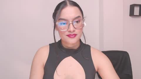 Eve Rox18 online show from April 14, 3:54 am