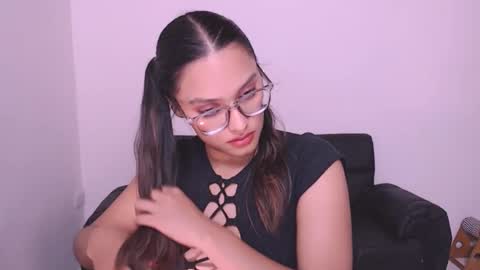 Snapshot of eve_rox18 chatting on January 29, 10:48 am Eve Rox18 online show from January 29, 10:48 am