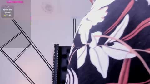 Evelin online show from December 3, 2:07 pm