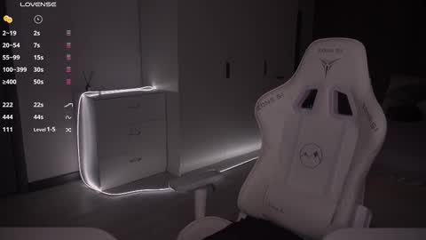 Evelina online show from October 19, 2:44 pm