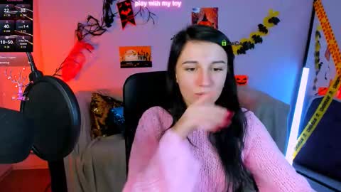 evelina online show from October 26, 10:38 am