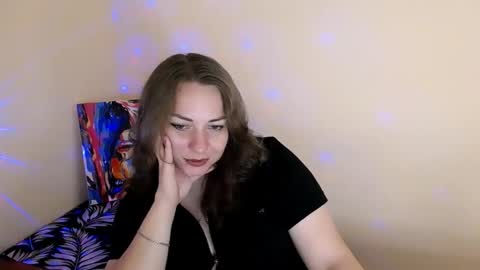 Snapshot of evelineli chatting on September 10, 10:44 pm Lydia online show from September 10, 10:44 pm