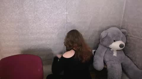 Snapshot of evelineli chatting on October 23, 2:46 am Lydia online show from October 23, 2:46 am